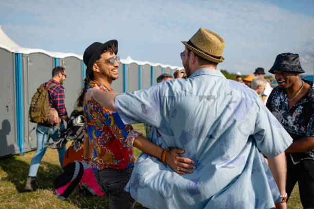 Best Portable restroom trailer rental  in Morgantown, IN